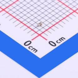 Alternative view of SMD Capacitor MLCC 0402 1nF 820nF 25V